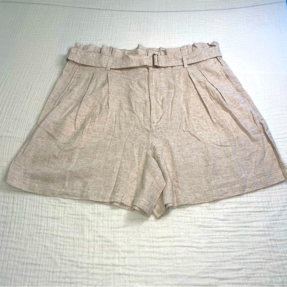 NWT Banana Republic Tan Cream Linen Blend Flowy Chino Shorts Belt Pockets 16 - Picture 1 of 13